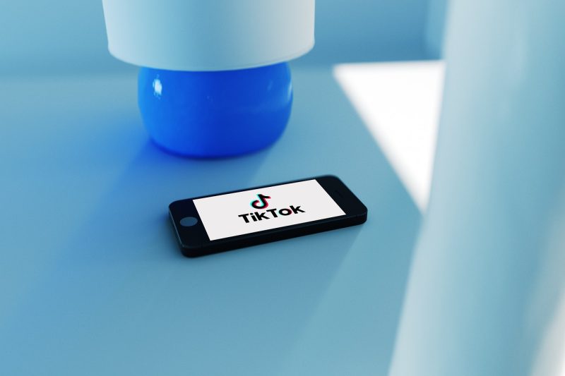 Wat is AI-assisted content refinement