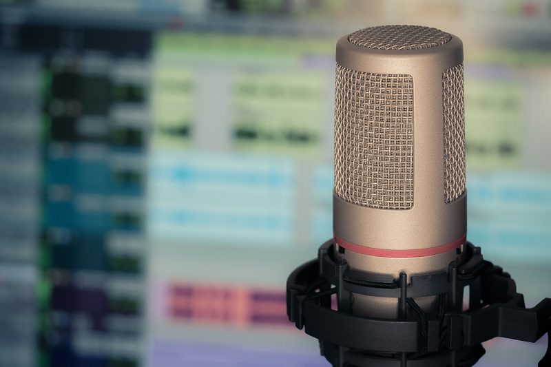 Podcasts worden vaker aanbevolen in zoekresultaten